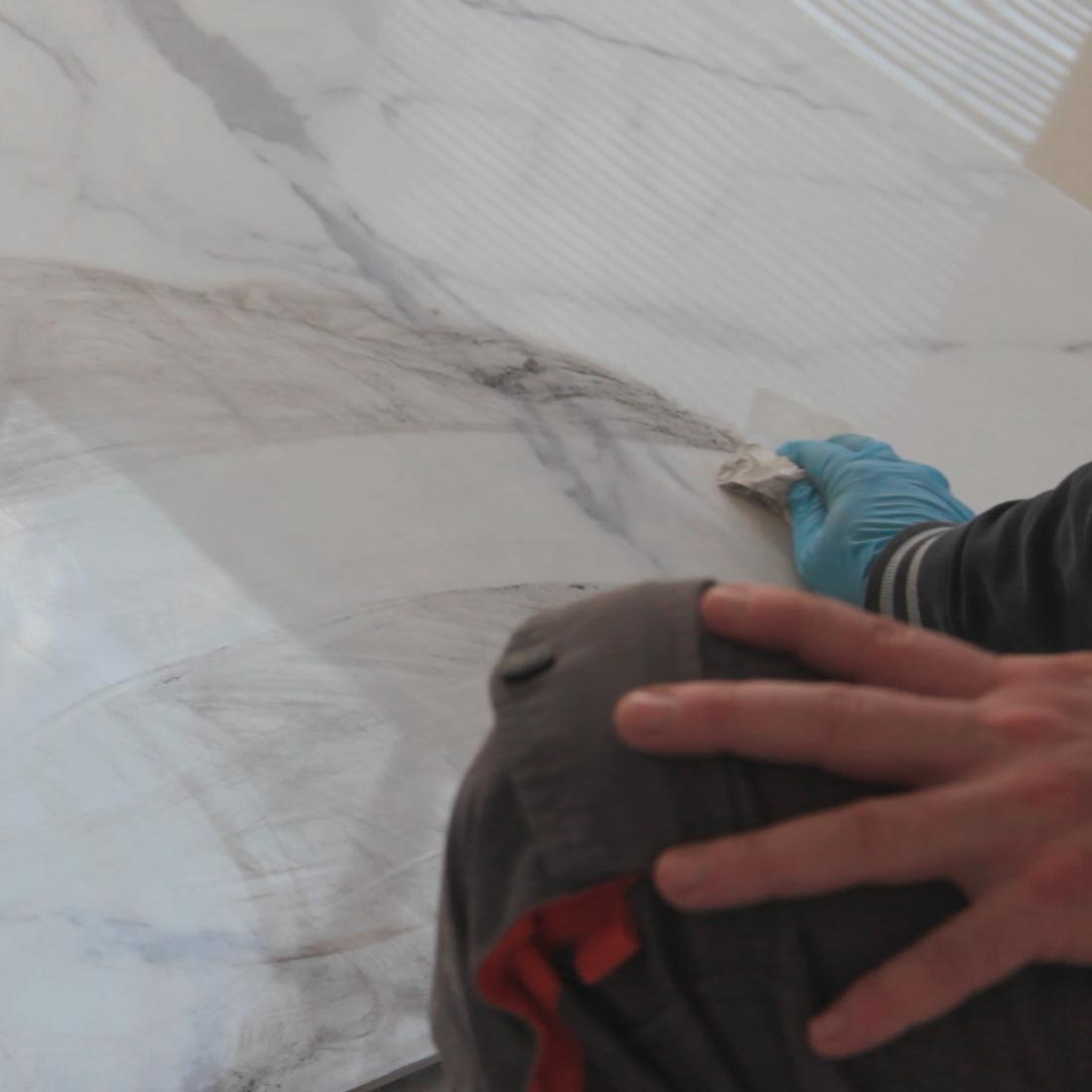 PROTECCIÓN - Porcelánico